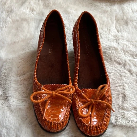 open lace back dress A9852 Burnt Orange Suede 2-Ring VLK Sneaker Orange